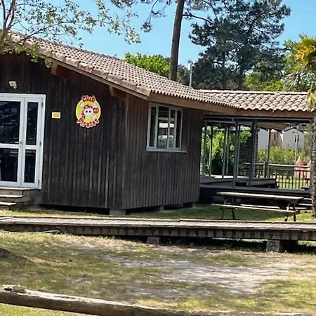 Campsite Mobilhome Dans Siblu Les Viviers *
